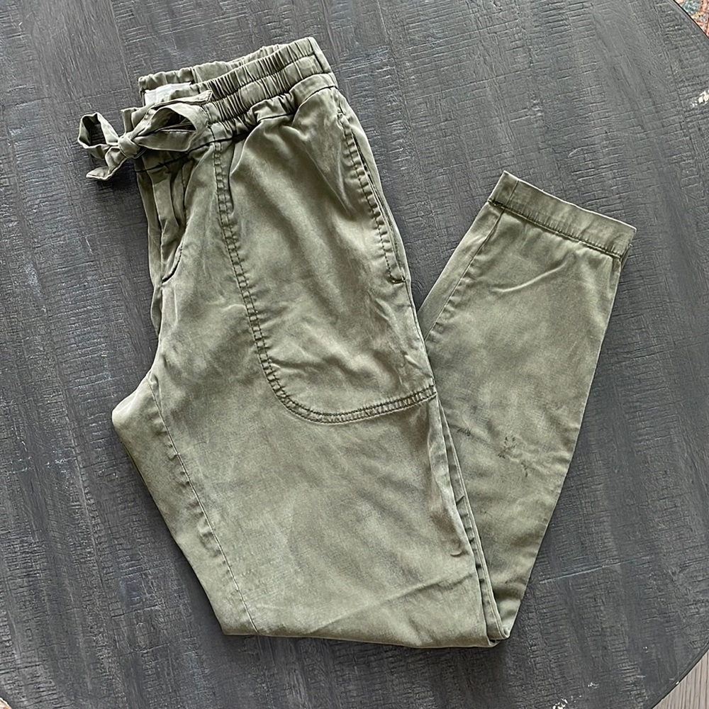 Lou & Grey Women's Lounge Jogger Pants - Satin Green XS